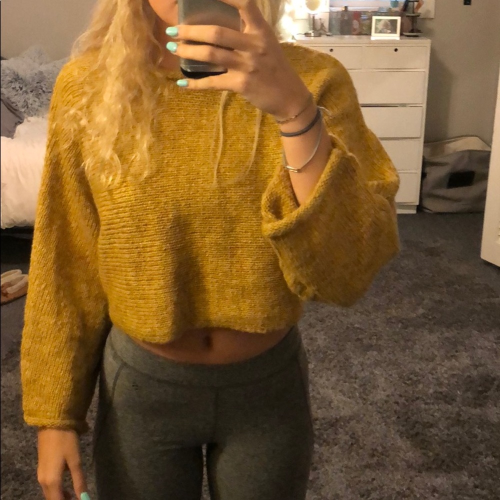 Cropped topshop sweater